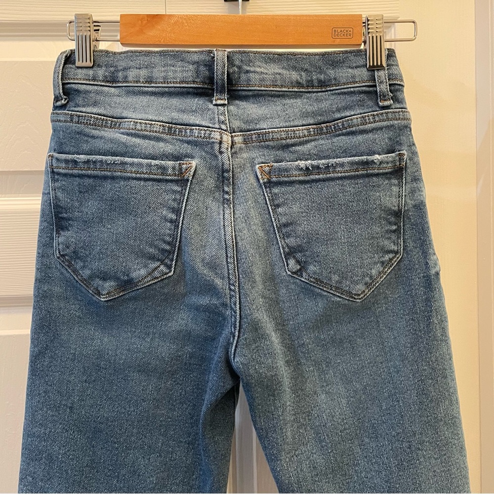 Kensie The Allie High Rise Slim Straight Jeans - Picture 3 of 6